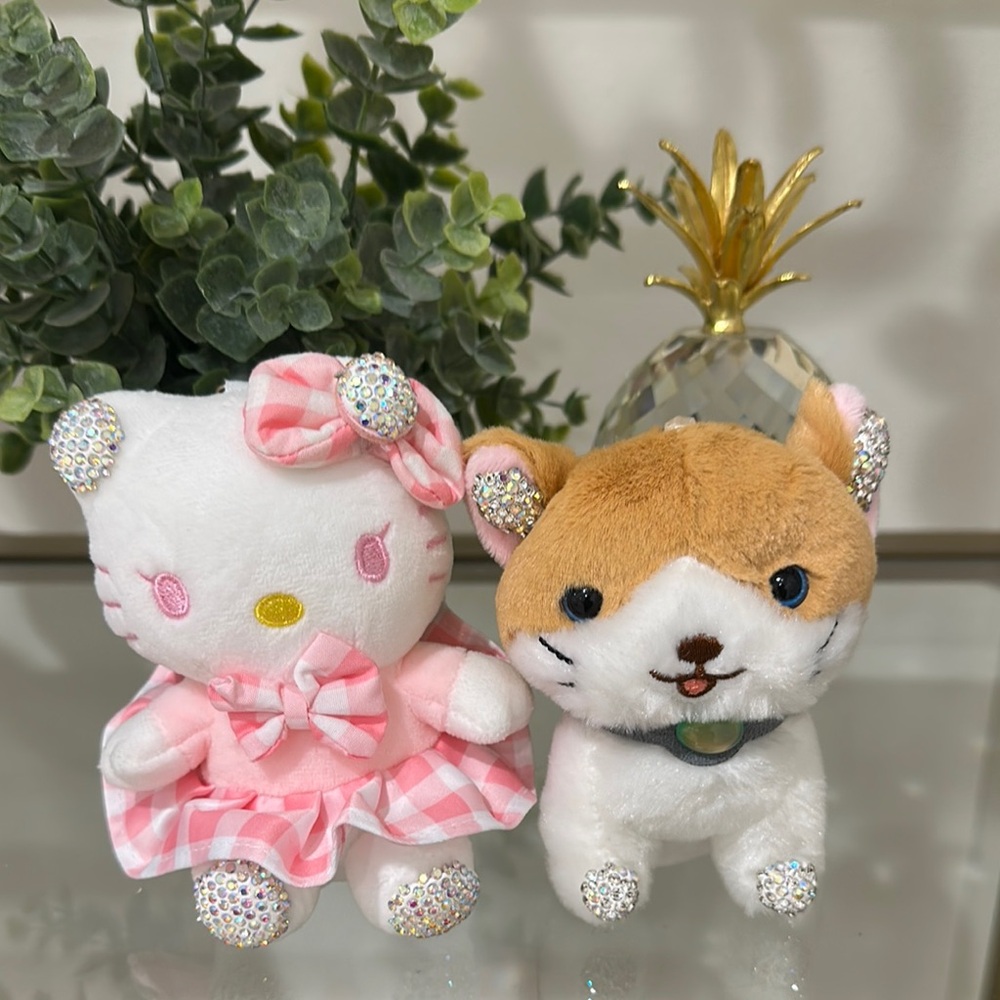 Hello Kitty And Puppy Duo Keychains